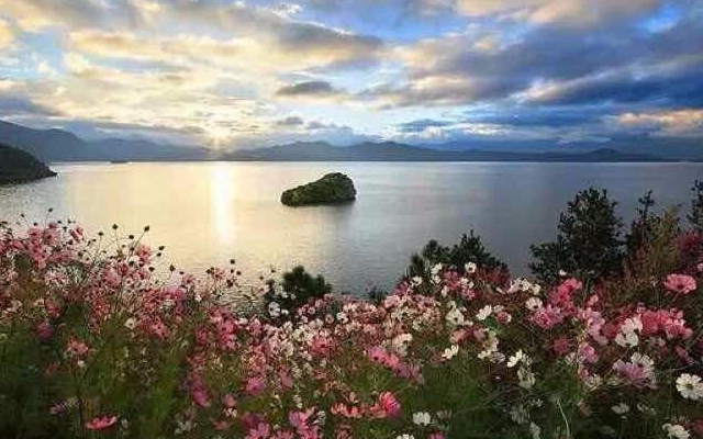 高原上的明珠—泸沽湖，最美女儿国